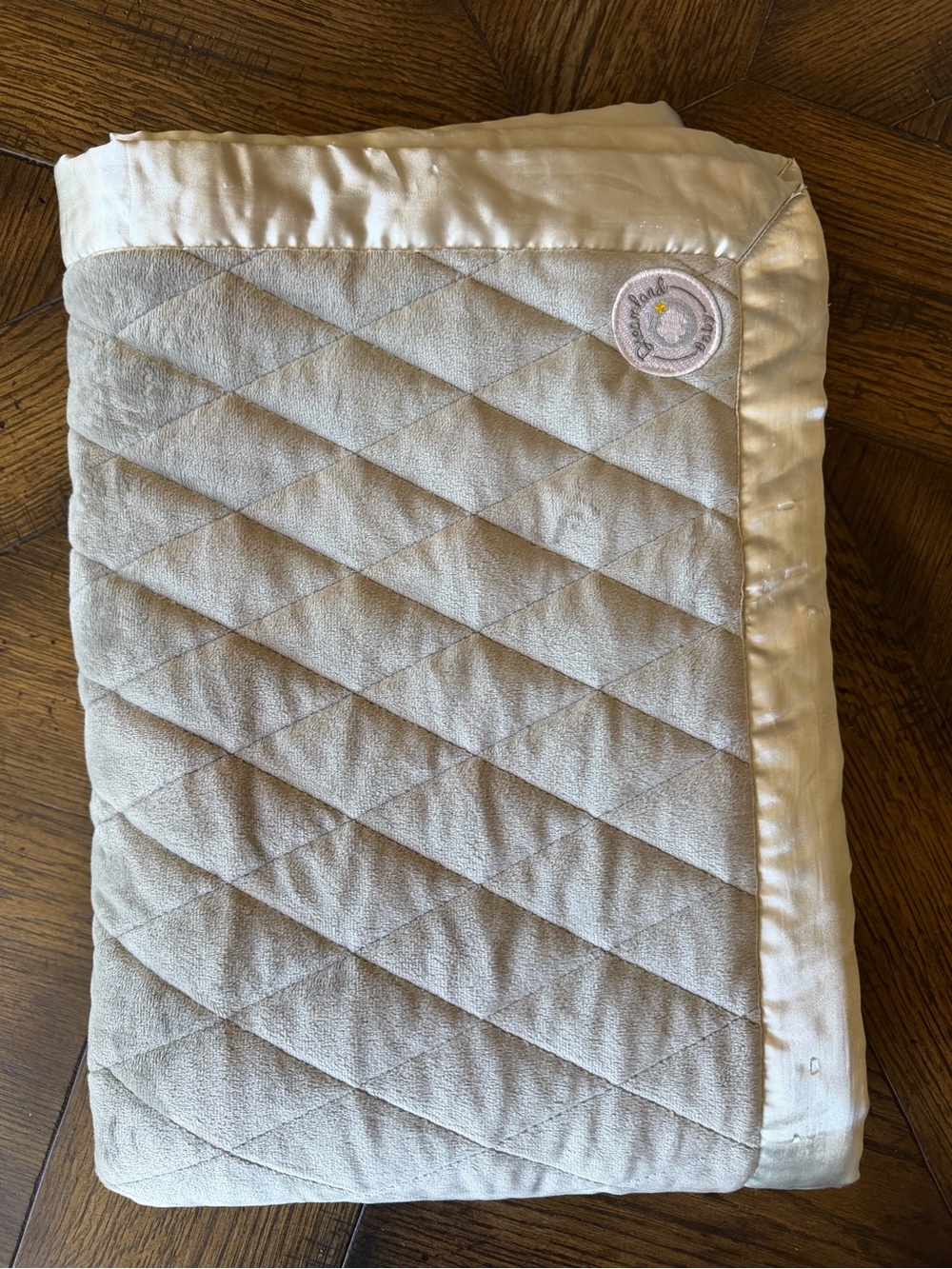 Dreamland Baby weighted toddler blanket with Satin Trim.  36”x48” Gently used . - Picture 4 of 4